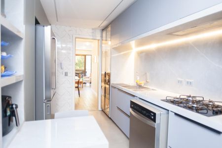 Apartamento à venda com 110m², 3 quartos e 2 vagasCozinha