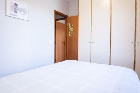 Apartamento à venda com 110m², 3 quartos e 2 vagasquarto 2