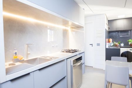 Apartamento à venda com 110m², 3 quartos e 2 vagasCozinha
