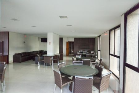 Apartamento à venda com 110m², 3 quartos e 2 vagasÁrea comum - Salão de festas