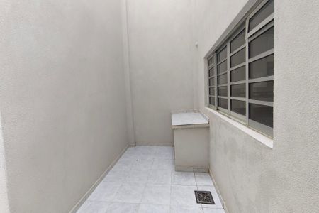 Casa à venda com 214m², 3 quartos e 4 vagasÁrea de Luz