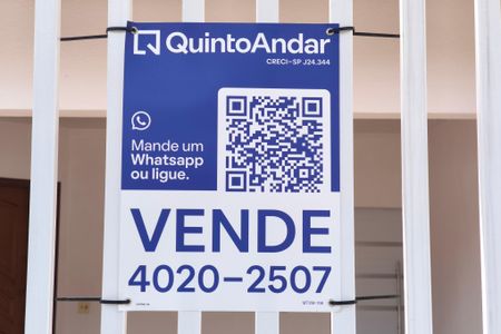 Casa à venda com 214m², 3 quartos e 4 vagasPLACA INSTALADA NA FACHADA