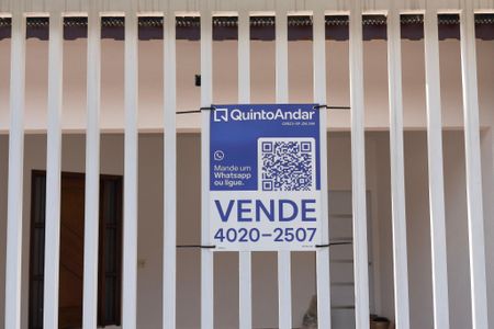 Casa à venda com 214m², 3 quartos e 4 vagasPLACA INSTALADA NA FACHADA