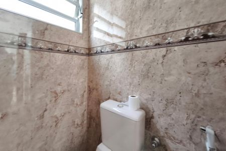 Casa à venda com 214m², 3 quartos e 4 vagasLavabo