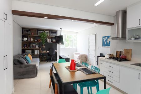 sala de apartamento para alugar com 2 quartos, 123m² em Buritis, Belo Horizonte