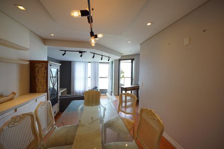 Apartamento para alugar com 130m², 3 quartos e 2 vagasSala