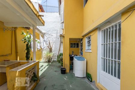 Casa à venda com 250m², 2 quartos e 2 vagasÁrea externa