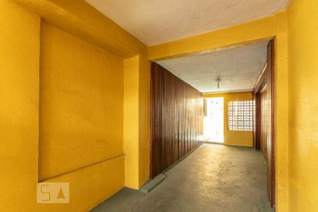 Casa à venda com 250m², 2 quartos e 2 vagasÁrea externa