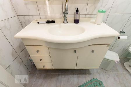 Casa à venda com 250m², 2 quartos e 2 vagasBanheiro