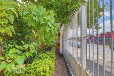 Casa à venda com 250m², 2 quartos e 2 vagasÁrea externa