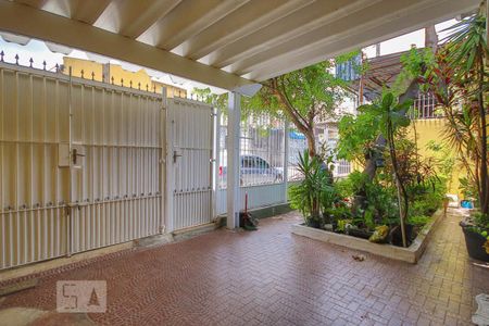 Casa à venda com 250m², 2 quartos e 2 vagasÁrea externa