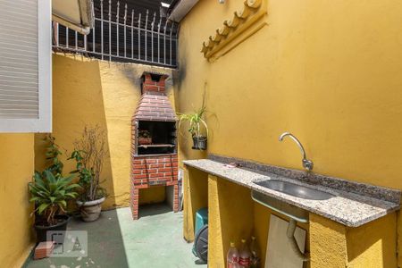 Casa à venda com 250m², 2 quartos e 2 vagasÁrea externa