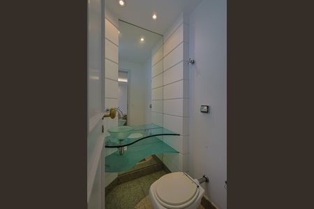 Lavabo de apartamento à venda com 4 quartos, 179m² em Gutierrez, Belo Horizonte