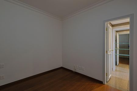 Apartamento à venda com 179m², 4 quartos e 3 vagasSuíte 2