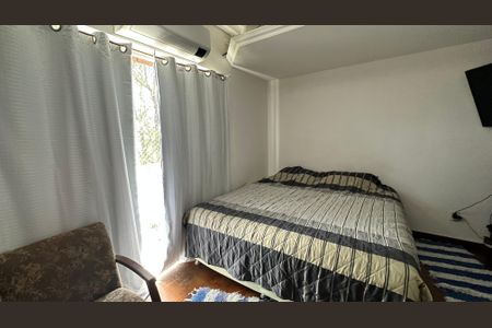 Apartamento à venda com 300m², 3 quartos e 2 vagasQuarto 3