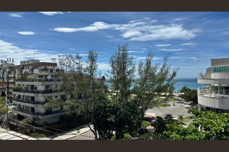 Apartamento à venda com 300m², 3 quartos e 2 vagasVista