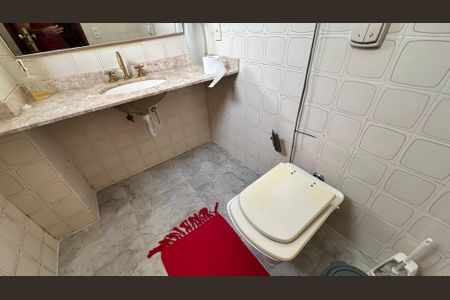 Apartamento à venda com 300m², 3 quartos e 2 vagasLavabo