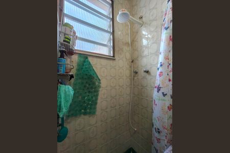 Apartamento à venda com 78m², 2 quartos e sem vaga Apartamento à venda com 78m², 2 quartos e sem vagaBanheiro Corredor