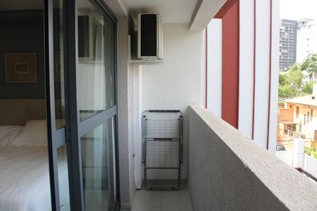 Studio para alugar com 27m², 1 quarto e sem vagaVaranda