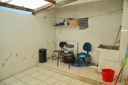 Casa à venda com 580m², 3 quartos e 2 vagasÁrea de Serviço