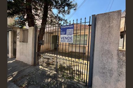 Casa à venda com 580m², 3 quartos e 2 vagasFachada 