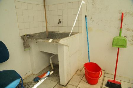 Casa à venda com 580m², 3 quartos e 2 vagasÁrea de Serviço