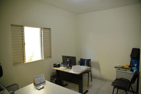 Casa à venda com 580m², 3 quartos e 2 vagasQuarto 3