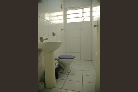 Casa à venda com 580m², 3 quartos e 2 vagasBanheiro Social 