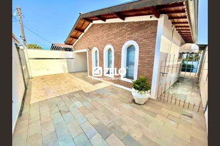 Casa à venda com 133m², 3 quartos e 4 vagas Casa à venda com 133m², 3 quartos e 4 vagasFoto 30