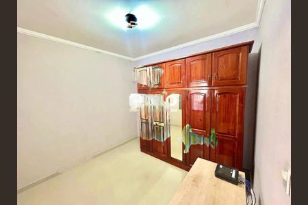 Casa à venda com 133m², 3 quartos e 4 vagas Casa à venda com 133m², 3 quartos e 4 vagasFoto 05