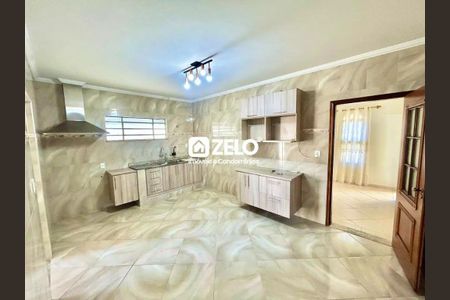 Casa à venda com 133m², 3 quartos e 4 vagas Casa à venda com 133m², 3 quartos e 4 vagasFoto 17