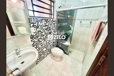 Casa à venda com 133m², 3 quartos e 4 vagas Casa à venda com 133m², 3 quartos e 4 vagasFoto 07