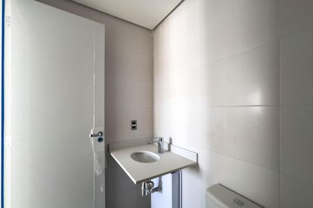 Apartamento à venda com 60m², 2 quartos e sem vaga Apartamento à venda com 60m², 2 quartos e sem vagaBanheiro