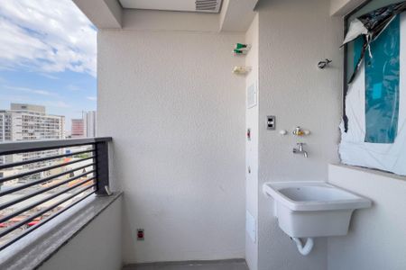 Apartamento à venda com 60m², 2 quartos e sem vaga Apartamento à venda com 60m², 2 quartos e sem vagaCozinha e área de serviço