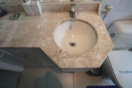 Apartamento para alugar com 118m², 4 quartos e 2 vagas Apartamento para alugar com 118m², 4 quartos e 2 vagasBanheiro Suíte 3