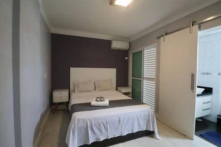 Apartamento para alugar com 118m², 4 quartos e 2 vagas Apartamento para alugar com 118m², 4 quartos e 2 vagasSuíte