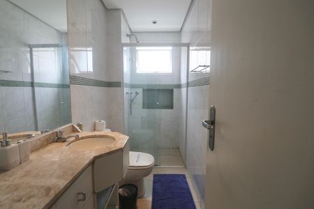 Apartamento para alugar com 118m², 4 quartos e 2 vagas Apartamento para alugar com 118m², 4 quartos e 2 vagasBanheiro Suíte 3