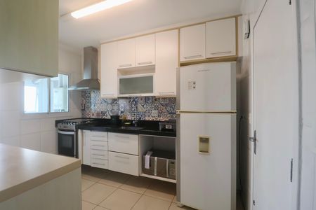 Apartamento para alugar com 118m², 4 quartos e 2 vagas Apartamento para alugar com 118m², 4 quartos e 2 vagasCozinha