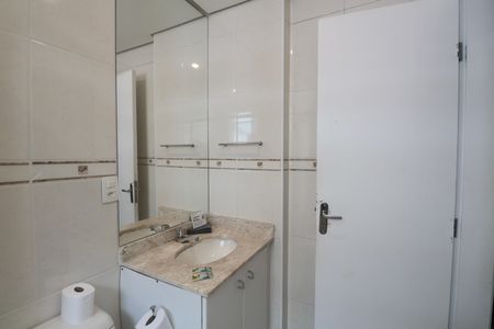 Apartamento para alugar com 118m², 4 quartos e 2 vagas Apartamento para alugar com 118m², 4 quartos e 2 vagasBanheiro Suíte 2
