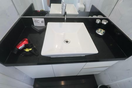 Apartamento para alugar com 118m², 4 quartos e 2 vagas Apartamento para alugar com 118m², 4 quartos e 2 vagasBanheiro Suíte