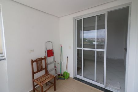 Sala de apartamento para alugar com 2 quartos, 58m² em Vila Osasco, Osasco