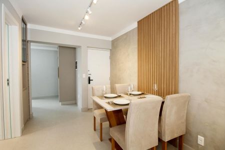 Sala de Estar e Jantar de apartamento à venda com 1 quarto, 49m² em Cerqueira César, São Paulo