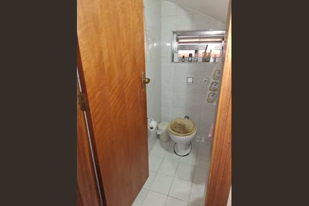 Casa à venda com 135m², 3 quartos e 2 vagas Casa à venda com 135m², 3 quartos e 2 vagasbanheiro