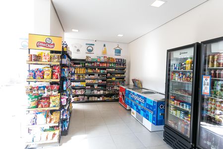 Apartamento à venda com 46m², 1 quarto e 1 vaga Apartamento à venda com 46m², 1 quarto e 1 vagamercado