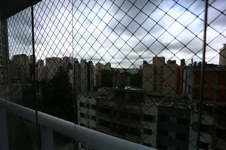 Apartamento à venda com 46m², 1 quarto e 1 vaga Apartamento à venda com 46m², 1 quarto e 1 vagaVaranda vista