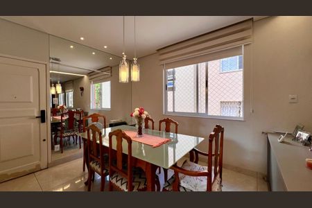 Apartamento à venda com 99m², 3 quartos e 1 vagasala 