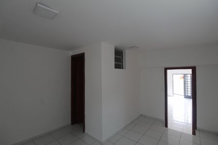 Casa à venda com 390m², 3 quartos e 2 vagasSuite 3