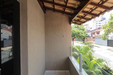 Casa à venda com 390m², 3 quartos e 2 vagasVaranda da Suite