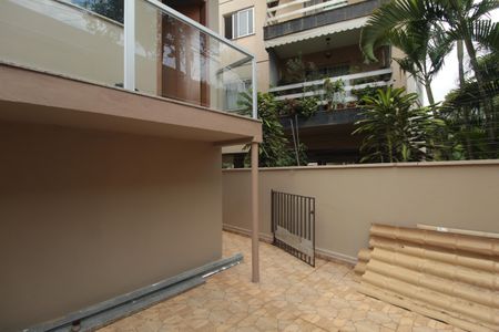 Casa à venda com 390m², 3 quartos e 2 vagasCorredor Externo