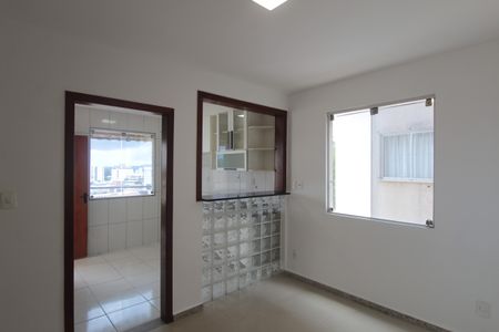 Casa à venda com 390m², 3 quartos e 2 vagasCopa